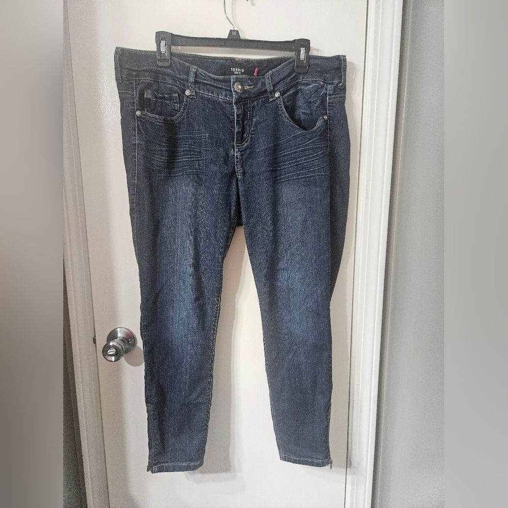 Torrid Skinny Jeans Women's Size 16 Dark Indigo